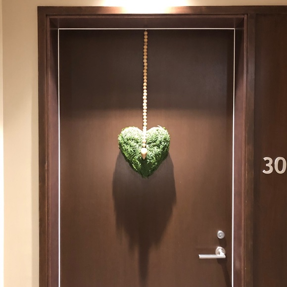 Meet your Posher, Michelle - Picture 1 of 1